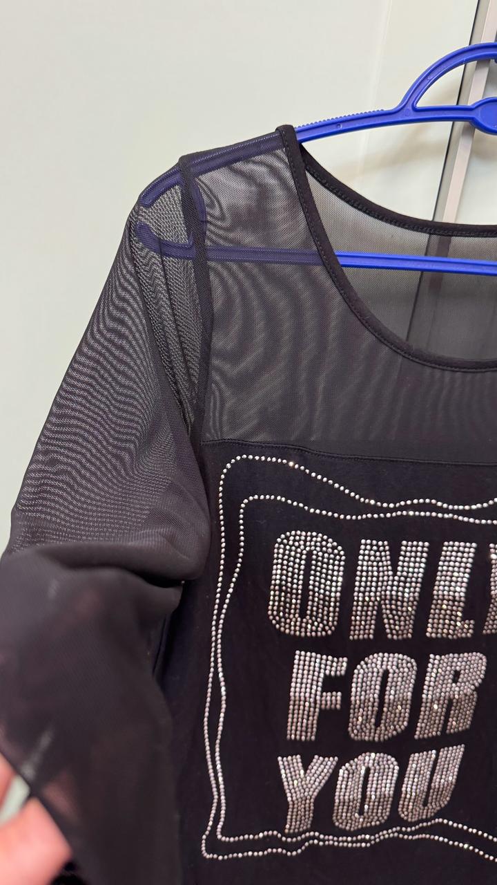 Кофта из вискозы.