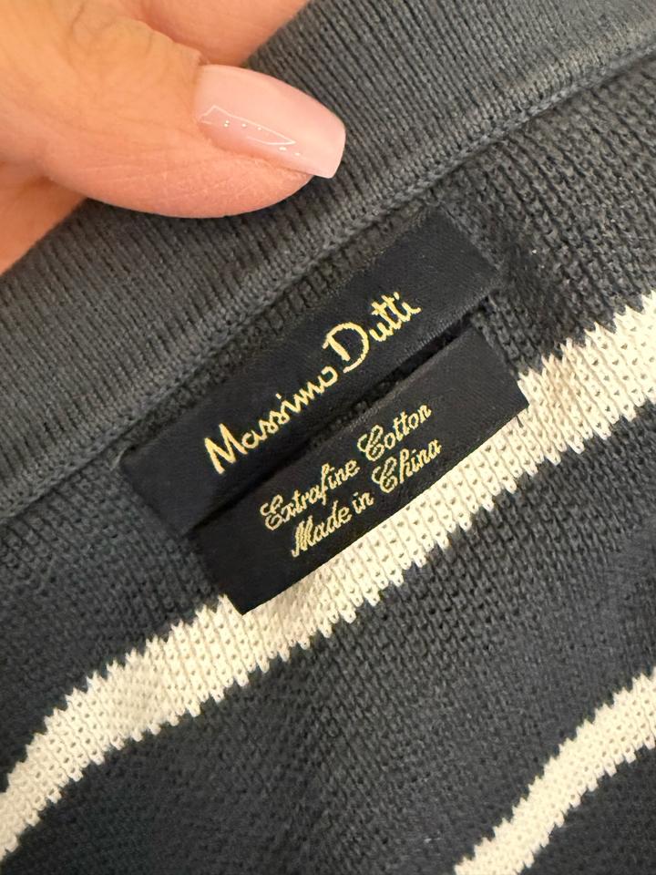 Мужская тенниска Massimo Dutti.