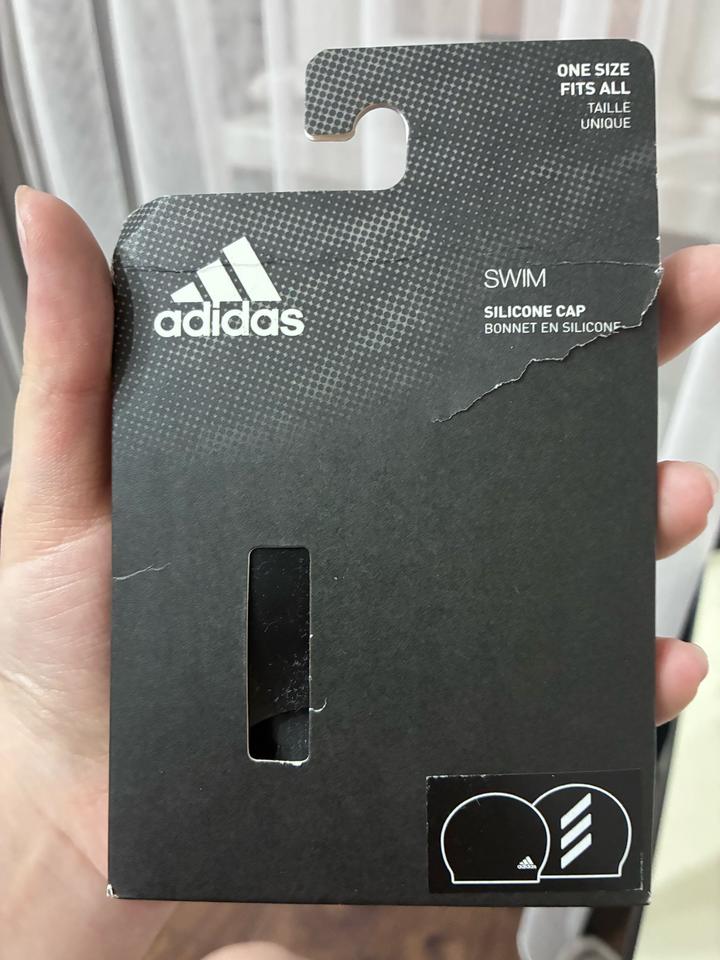 Шапочка для плавания adidas
