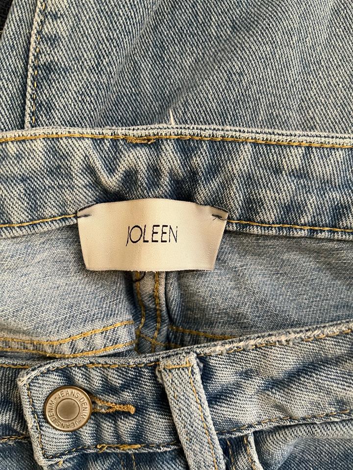 Джинсы Joleen