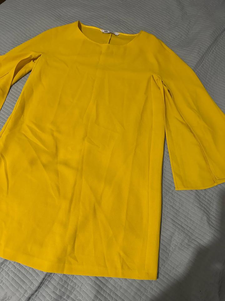 Желтое платье Zara