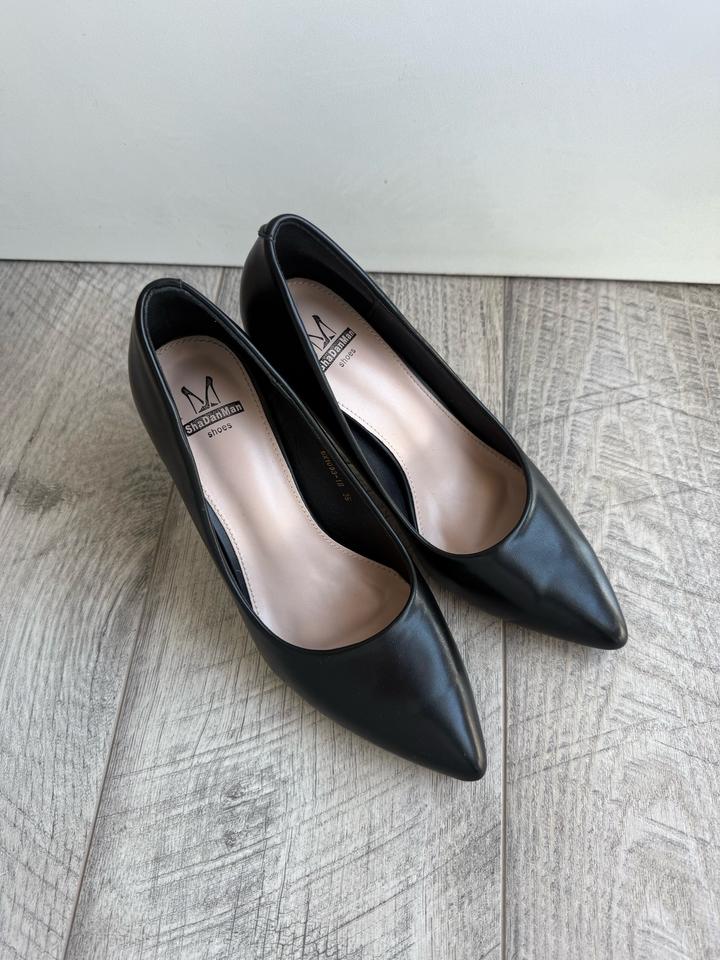 Черные туфли-лодочки