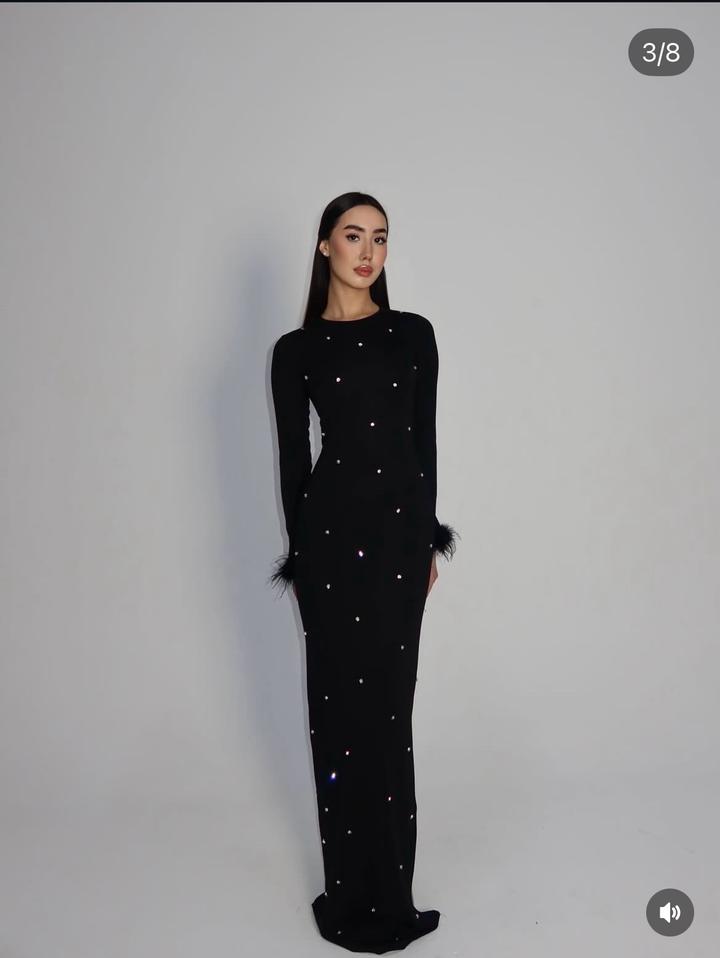 Черное макси платье