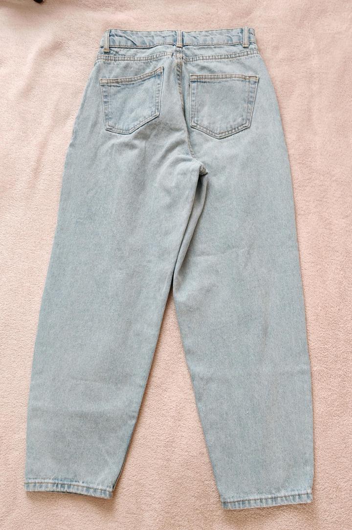 Джинсы "Бананы"