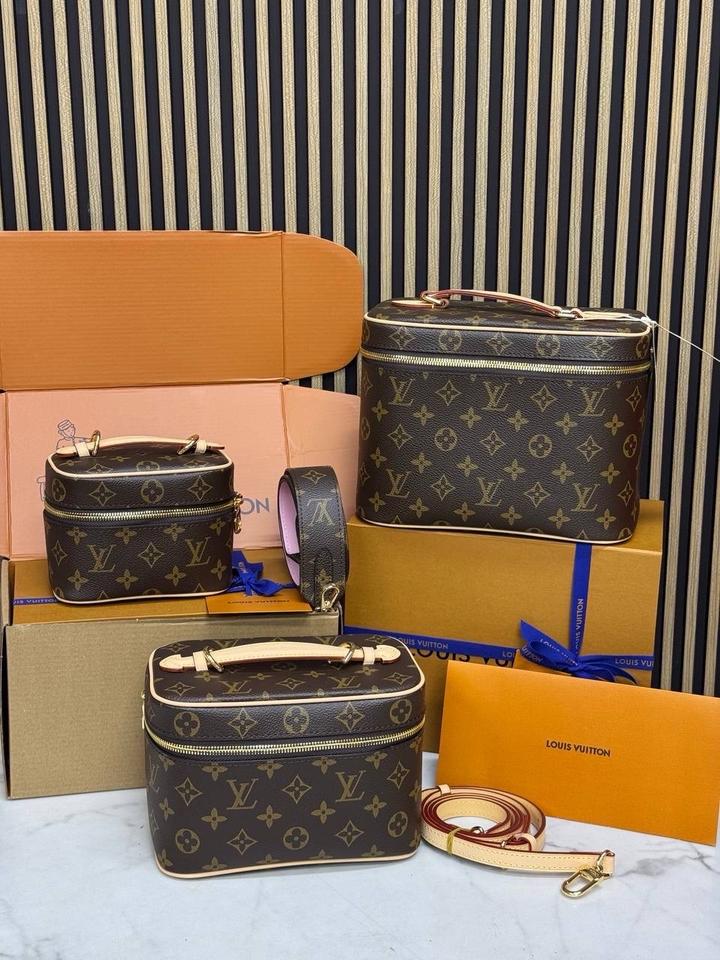 Louis Vuitton натуральная КАНВА кожа косметичка!😍😍🧡