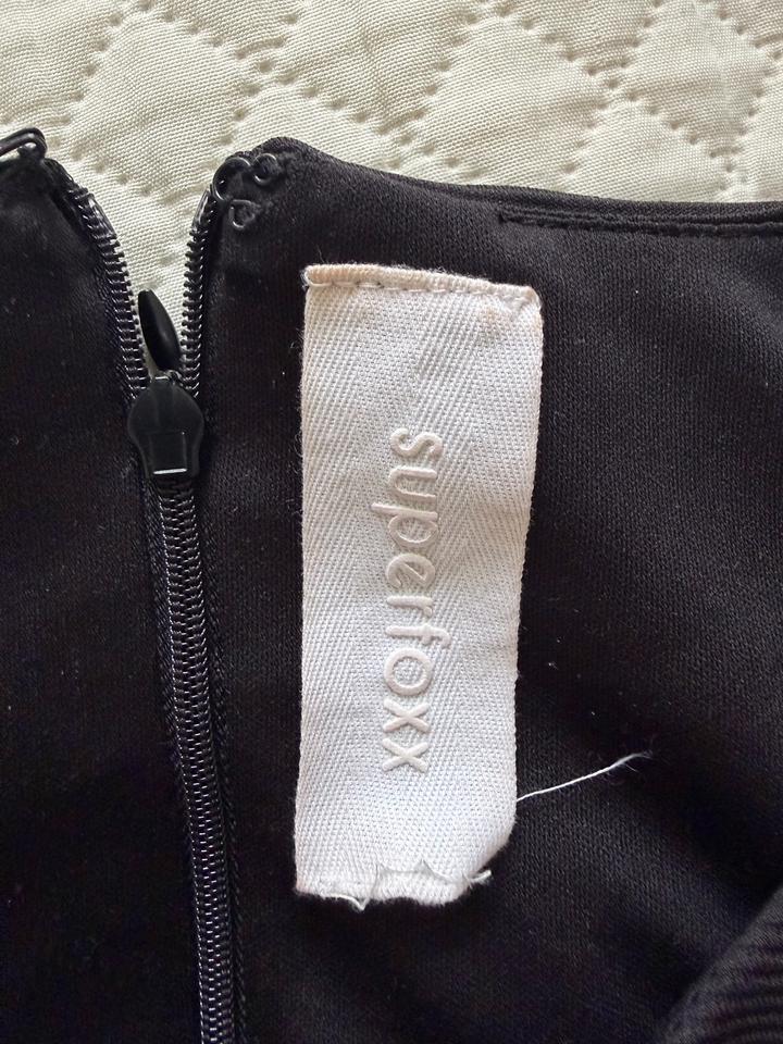 Черное платье