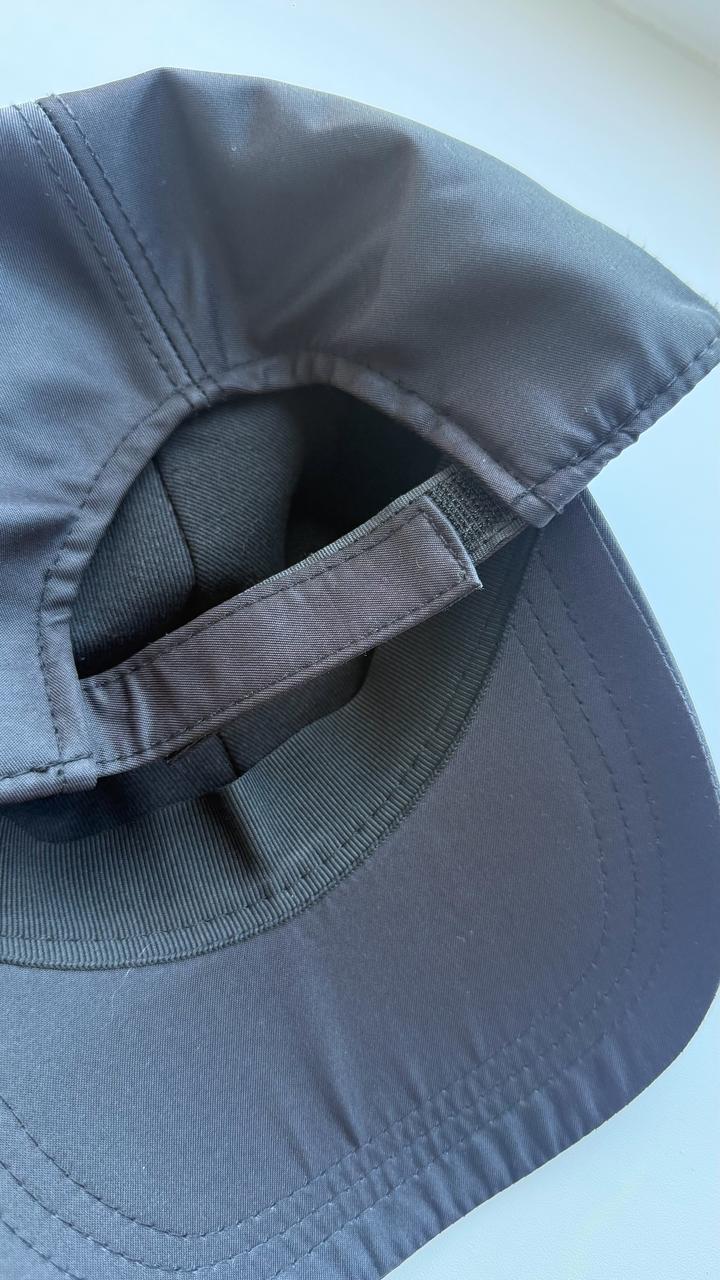 Кепка Prada