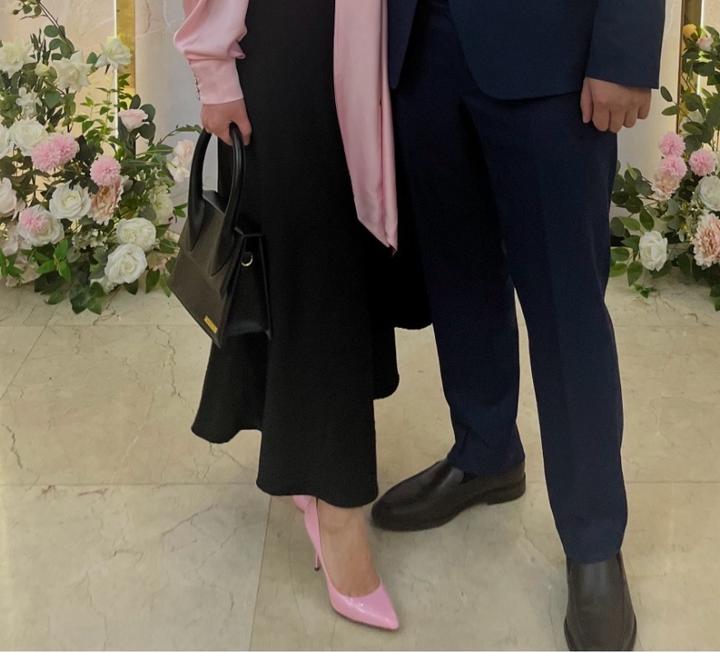 Розовые лакированные туфли