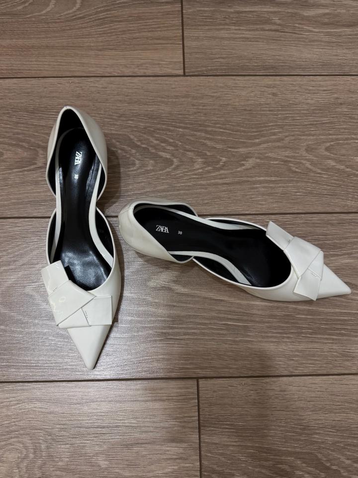 Белые туфли на каблуке с бантом, вдохновение Prada Origami