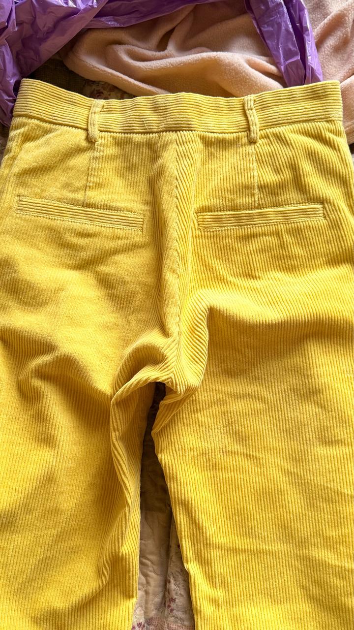 Желтые вельветовые джинсы Massimo Duti, 36