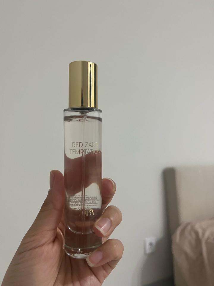 Аромат RED TEMPTATION Zara