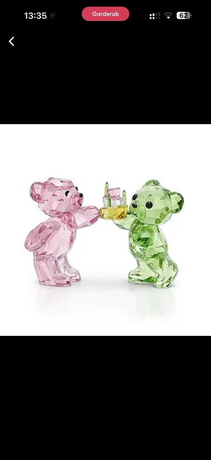 Статуэтка от Swarovski