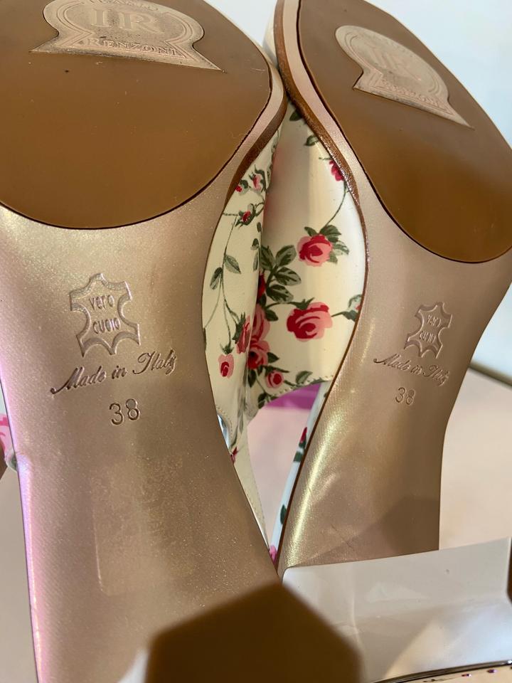 Новые итальянские босоножки, бренд Ilasio Renzoni, размер 38.