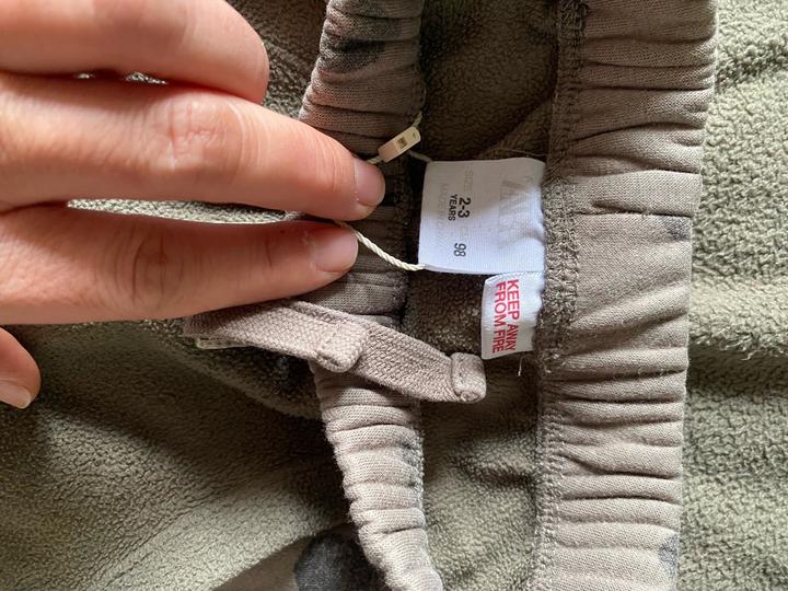 Теплый костюм на мальчика на 2-3 года