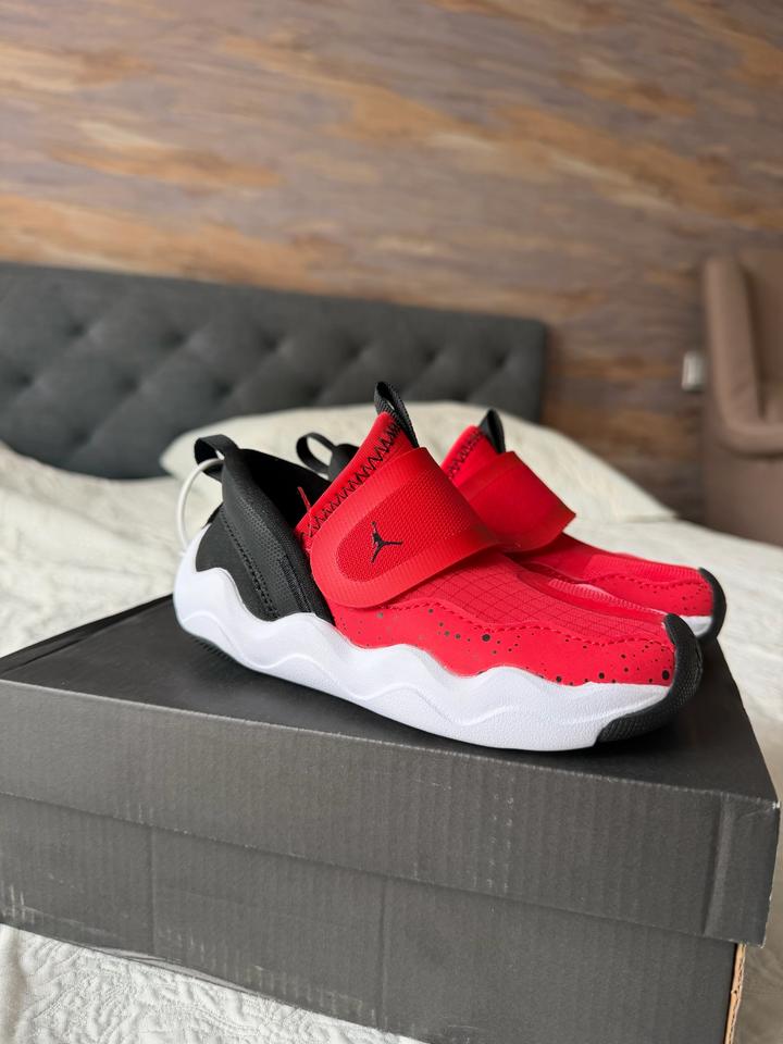 Кроссовки Nike Jordan