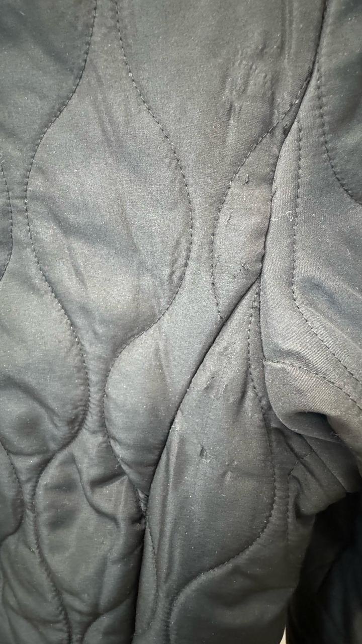 Куртка пальто .