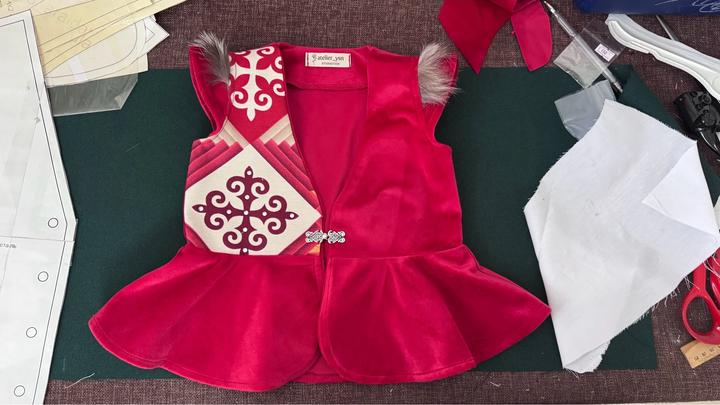 Жилетка ручная работа от atelier_ysn