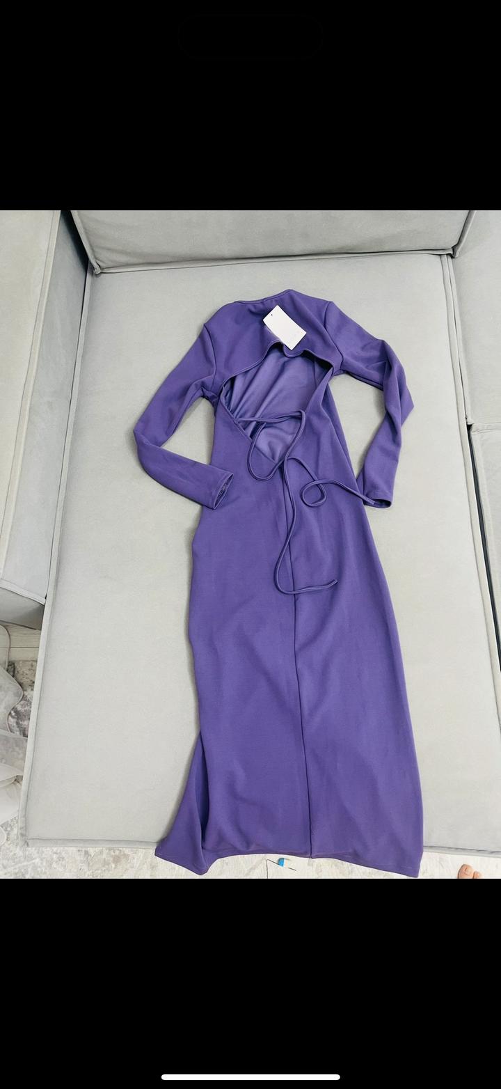 Nora новая платье 6000 тг