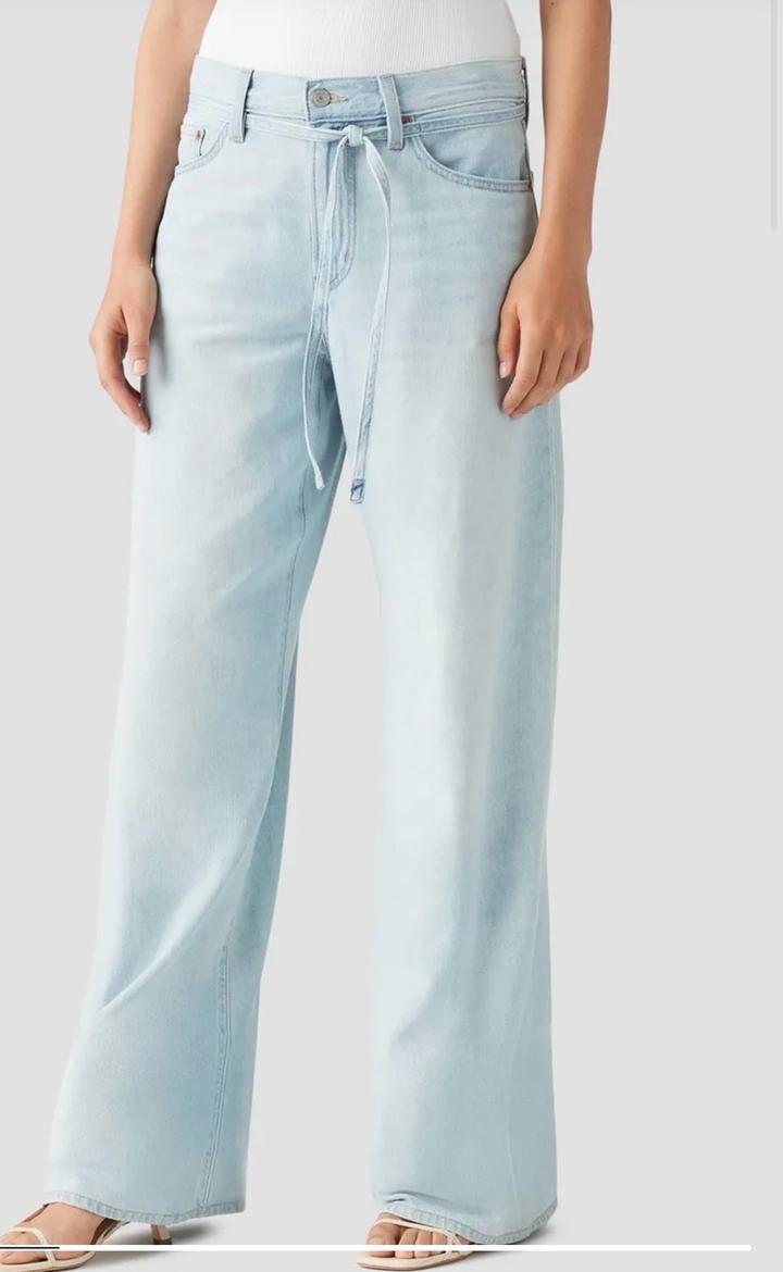 Levis