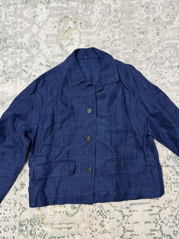 Продам легкий пиджачок