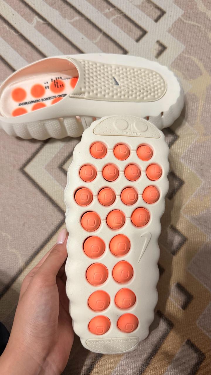 Nike mind 001
