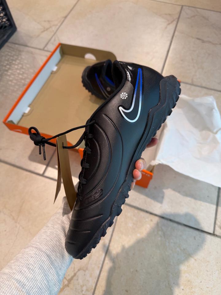 Обувь для футбола