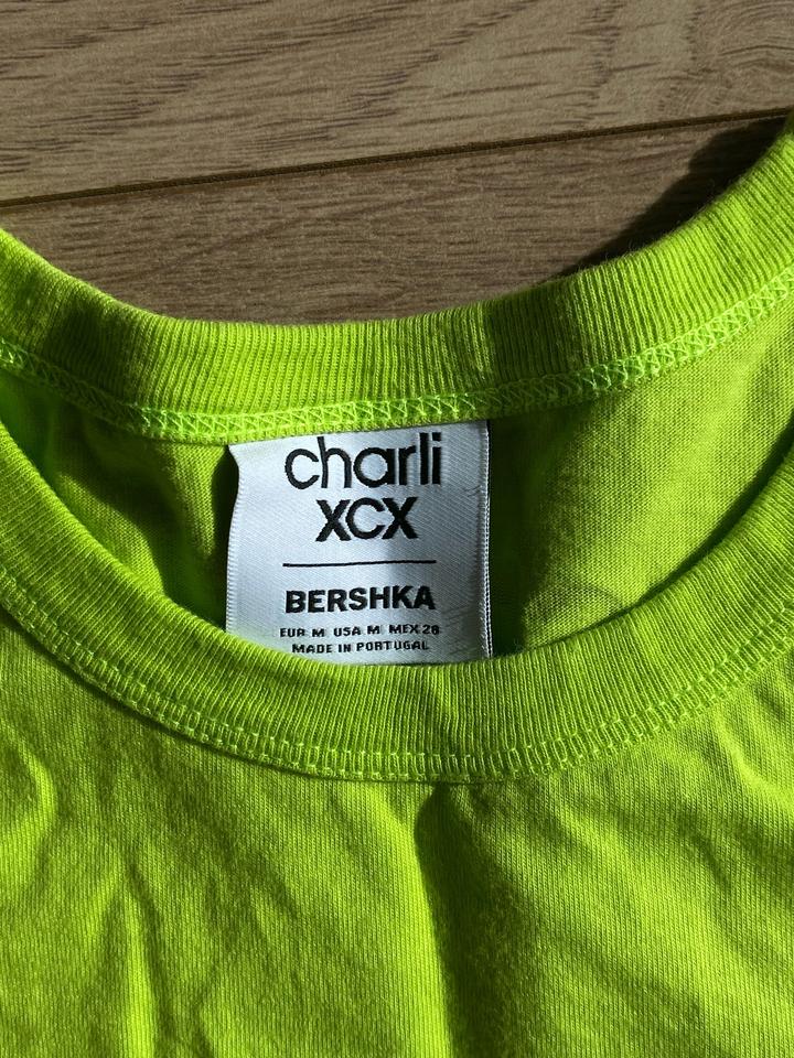 футболка салатовая bershka “brat”