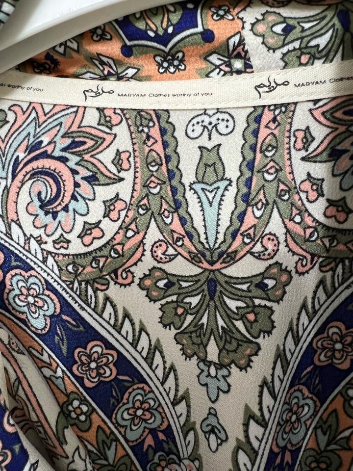 Шелковое платье от Butik Maryam