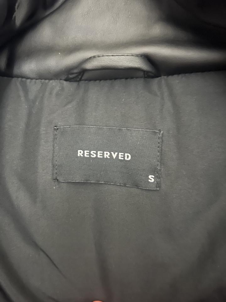 RESERVED куртка из эко кожи