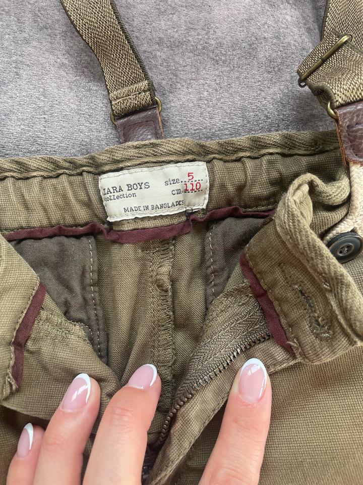 Брюки на мальчика от Zara