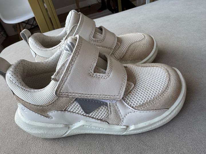 Кроссовки ECCO