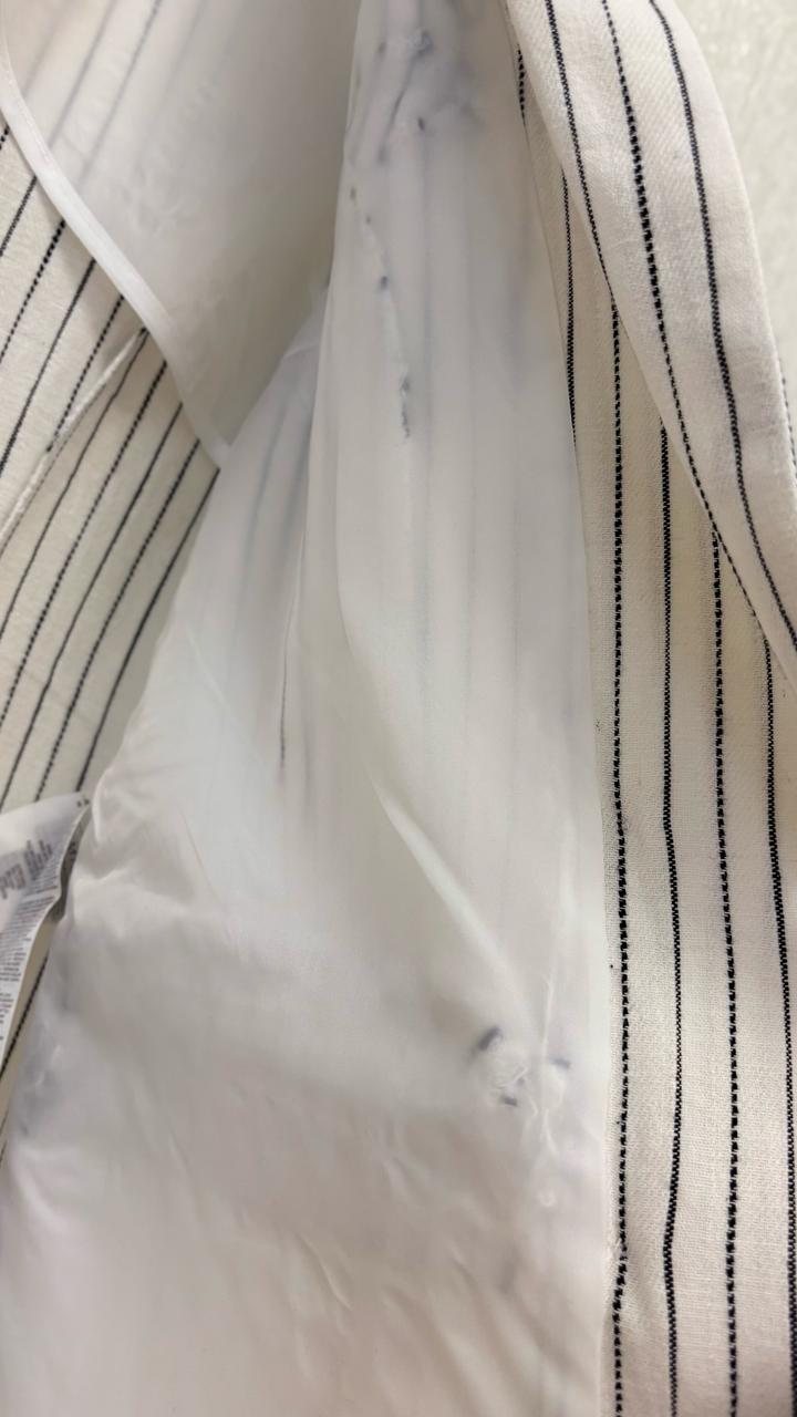 Пиджак в полоску от бренда AMISU