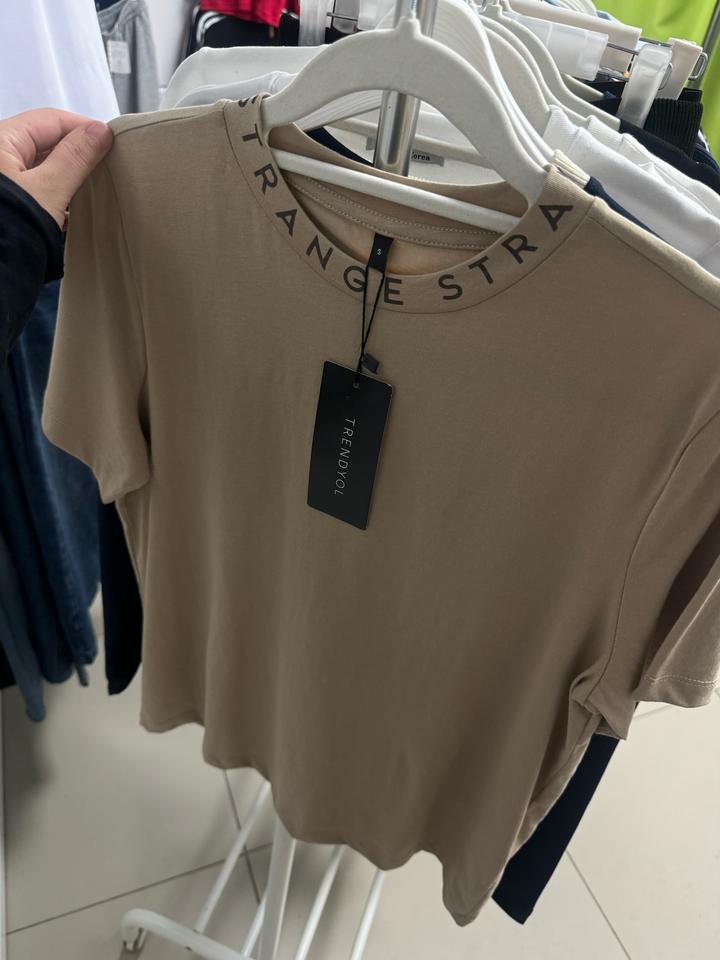 Футболка Trendyol