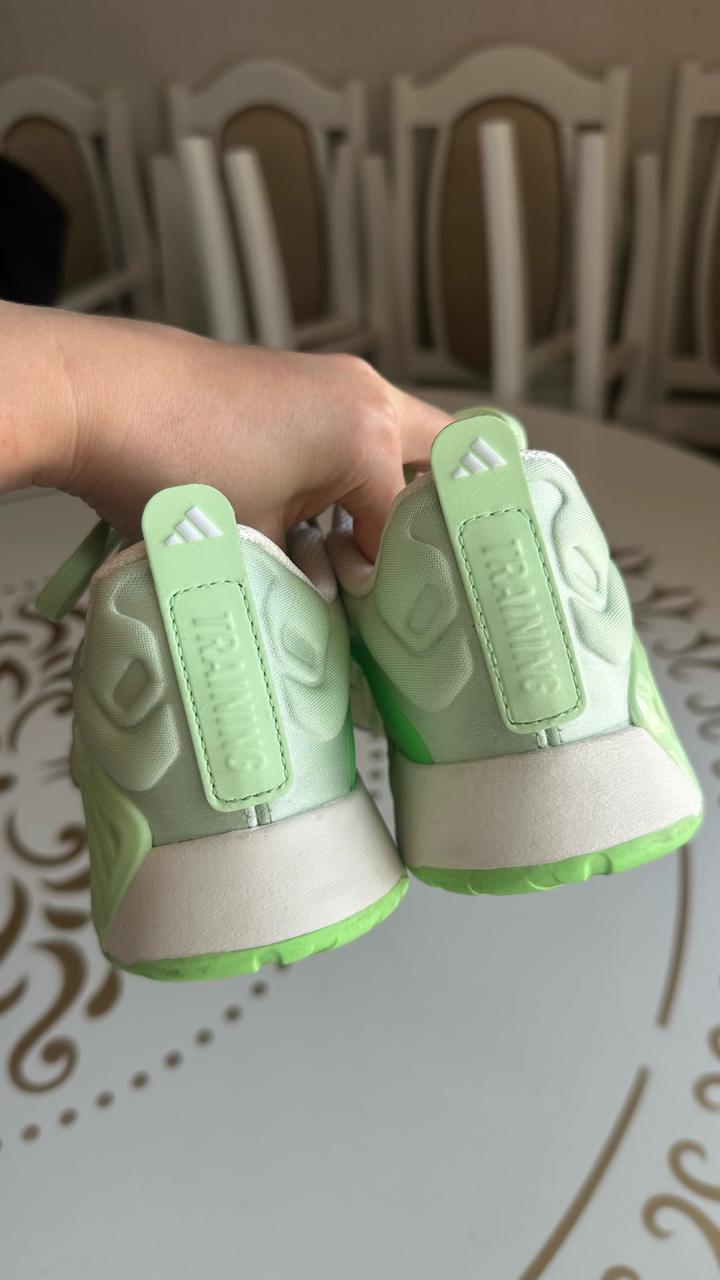 Кроссовки Adidas Dropset 3