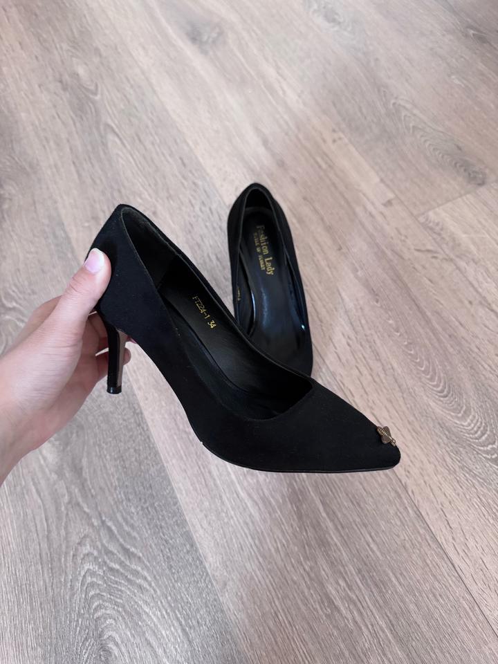 Черные туфли