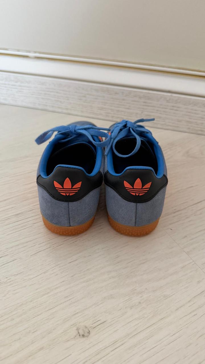 Продам adidas gazelle