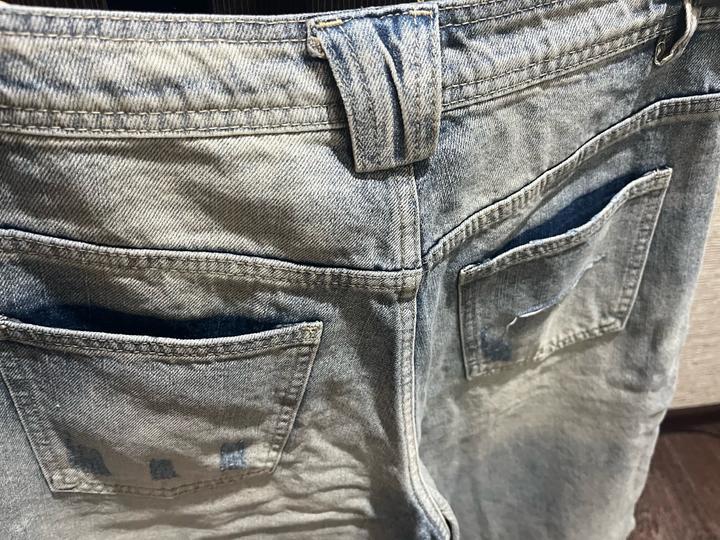 Рванные Бермуды(шорты удлиненные)
