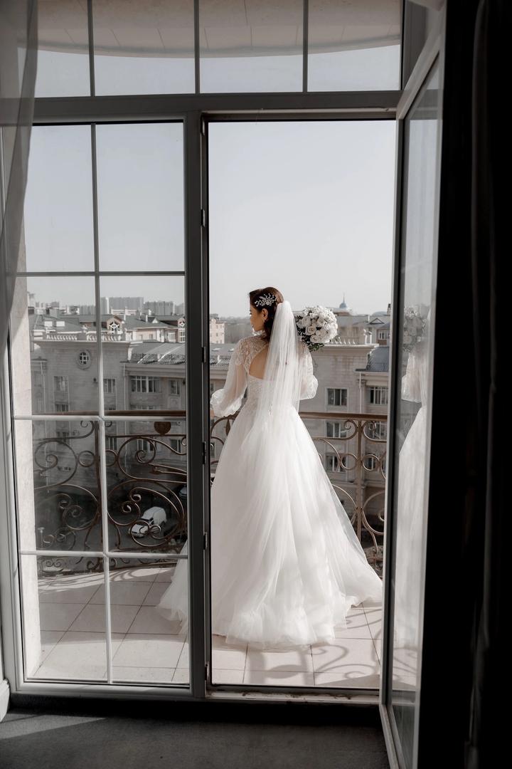 Свадьевное платье S