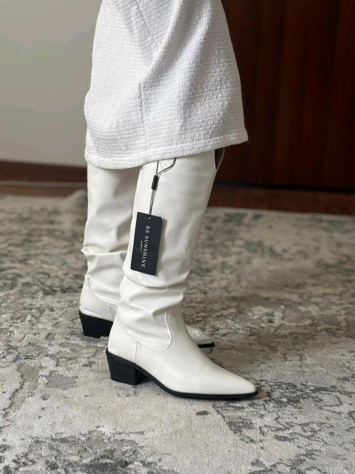 Твидовый костюм, пиджак и юбка