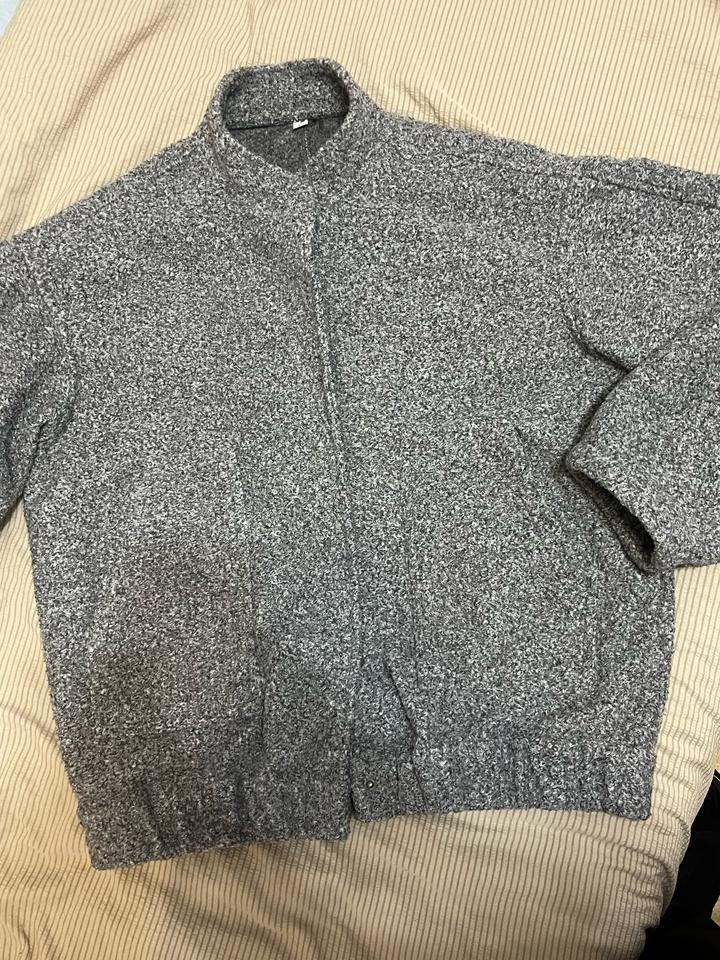 Бомбер серый