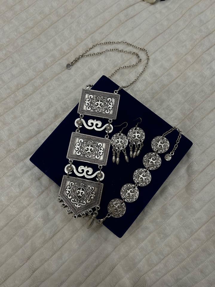 Набор украшений в этно стиле