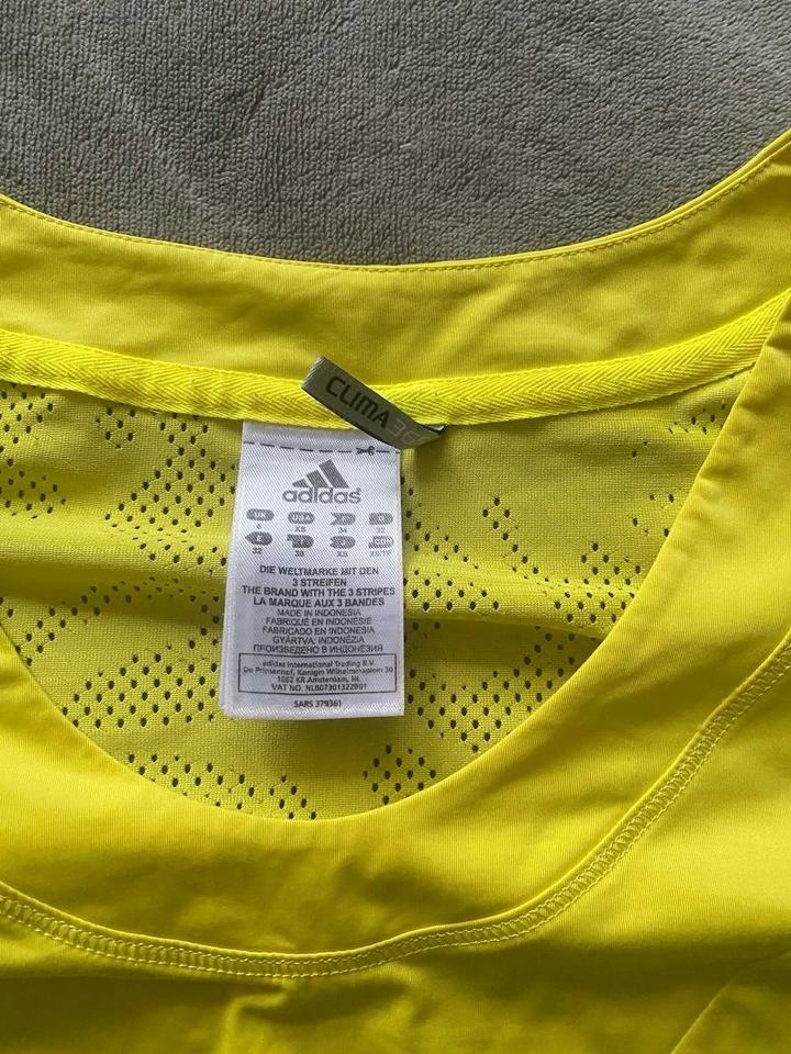 футболка adidas