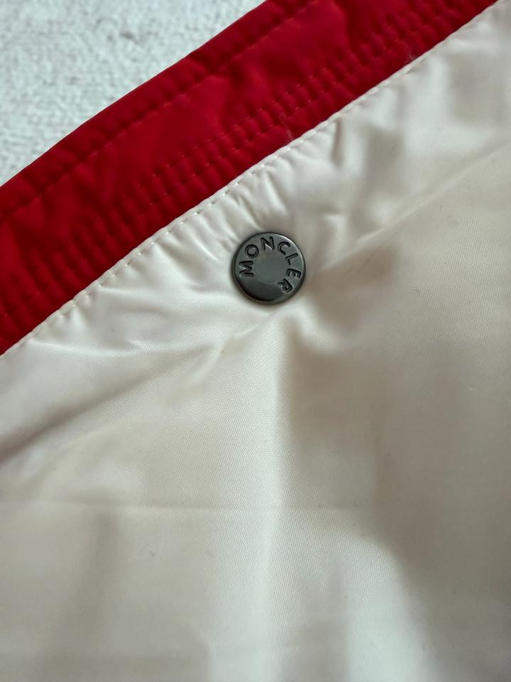 Детский пуховик Moncler Enfant