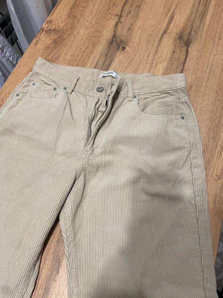 Вельветовые штаны Pull&Bear