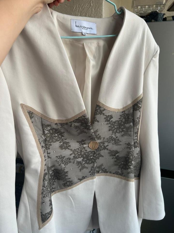 Костюм женский