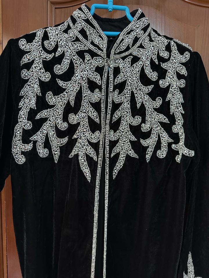 Абая бархатная noor
