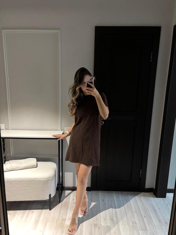 Платье коричневого цвета