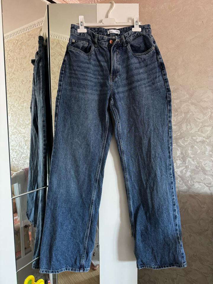 Джинсы прямого фасона