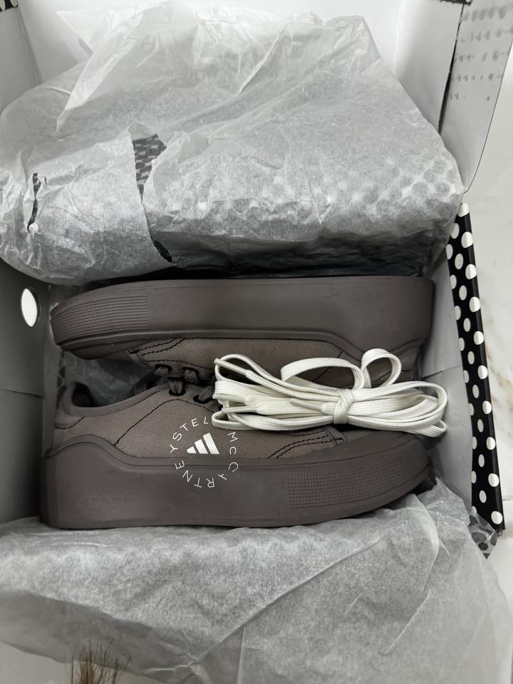 Кроссовки Adidas McCartney