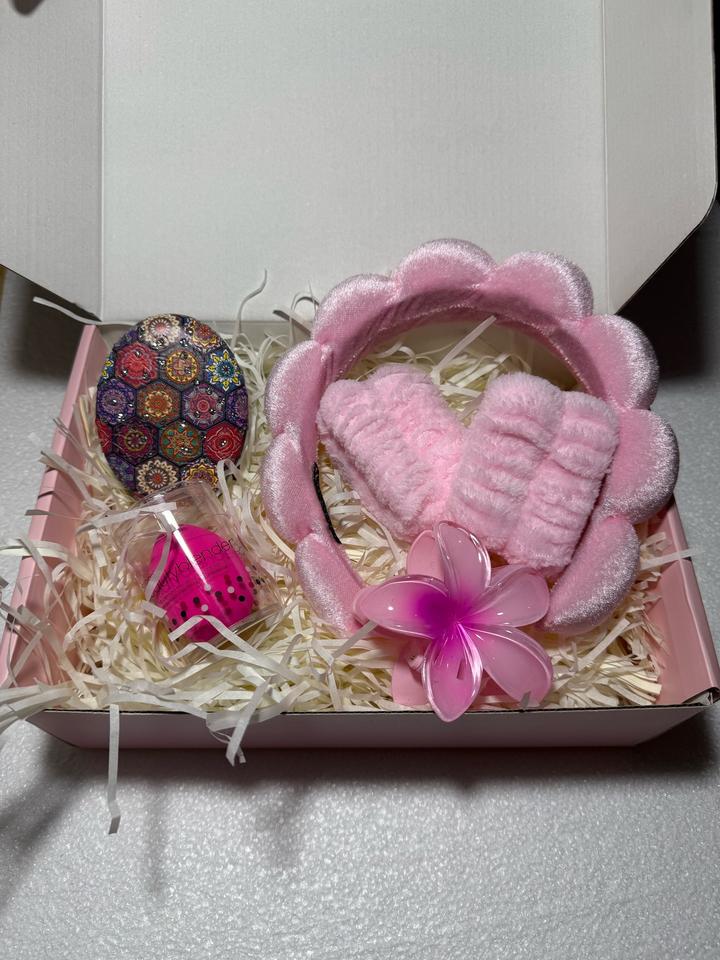 Подарочные Боксы на 8 марта